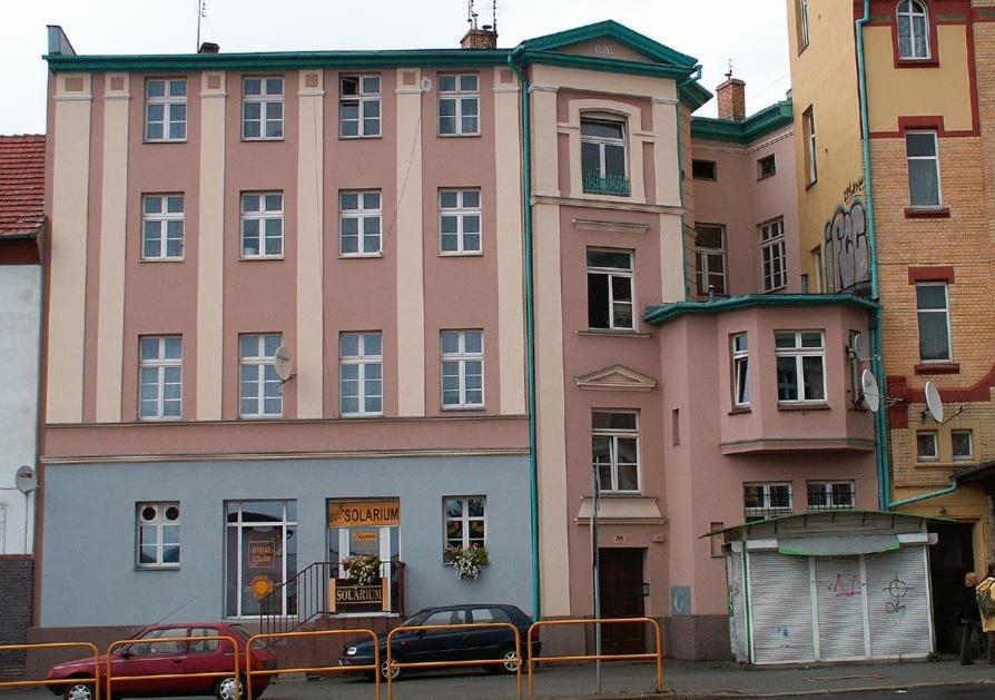 Appartement Apartament Magia Miasta à Jelenia Góra Extérieur photo