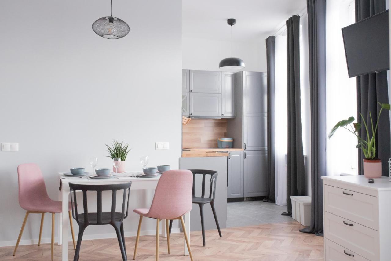 Appartement Apartament Magia Miasta à Jelenia Góra Extérieur photo